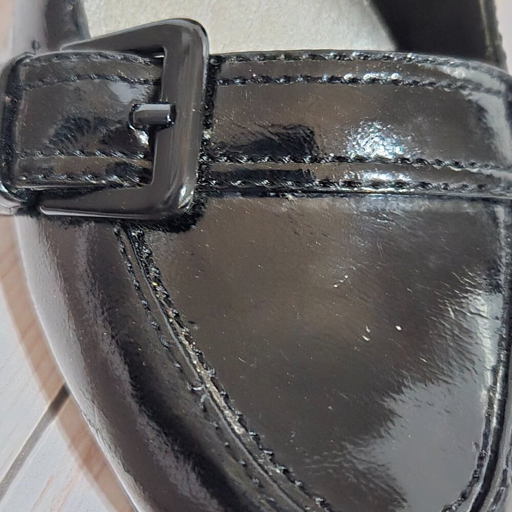 Kenneth Cole Reaction Black Patent Pumps Women’s Size 8.5 Buckle - Picture 7 of 11